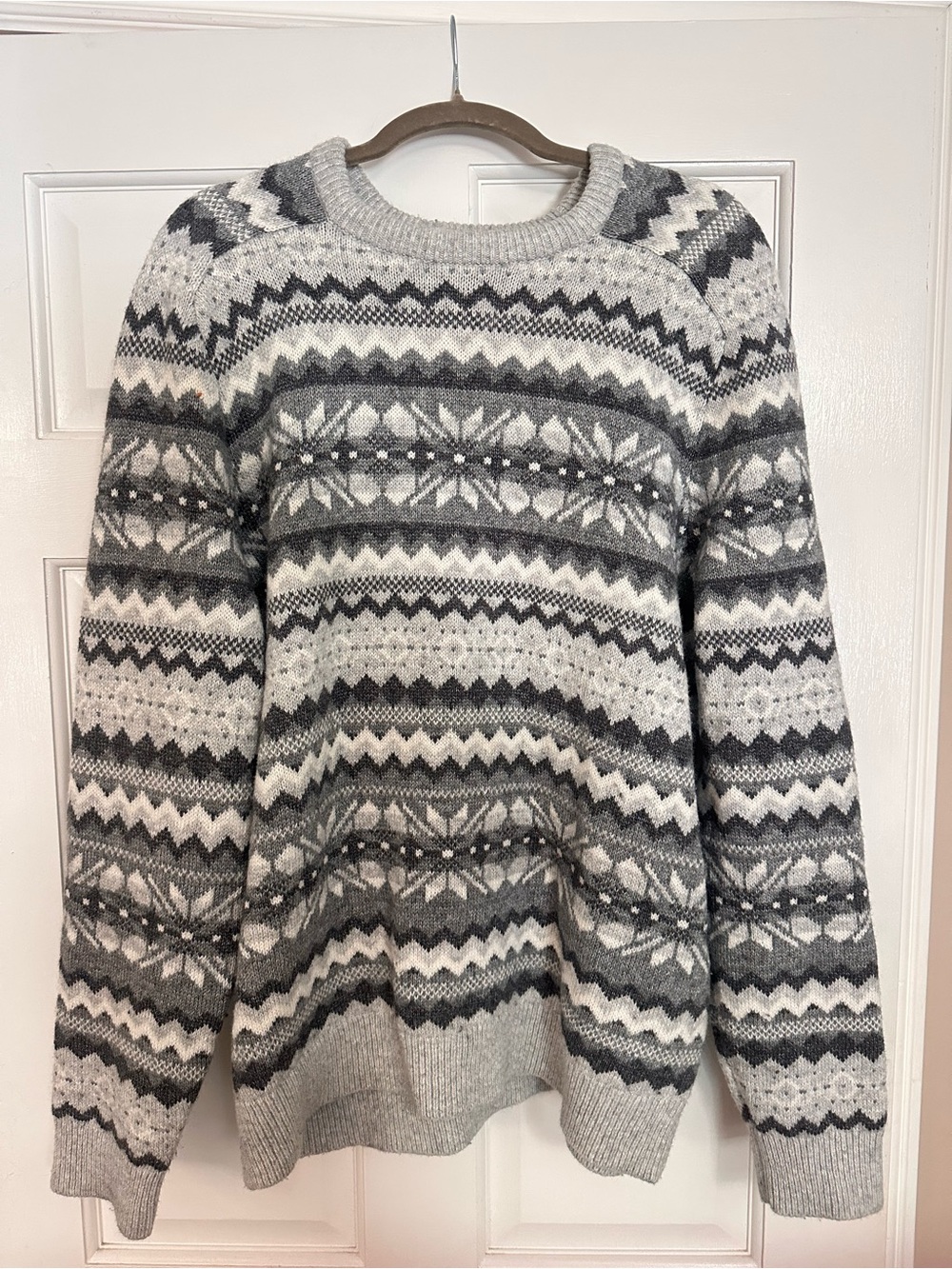 Lands End Lighthouse Fair Isle Sweater Size L Gray Snowflakes Cotton Wool